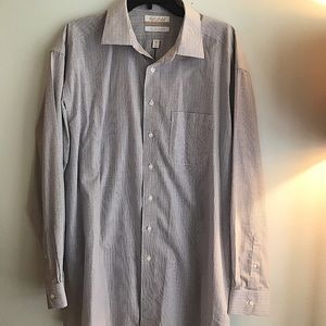 Mens Roundtree and Yorke  shirt